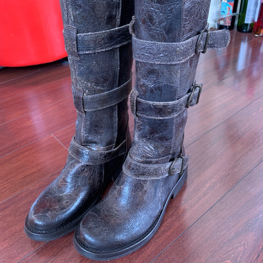 Steve Madden Buck Leather Boots 6 M Women